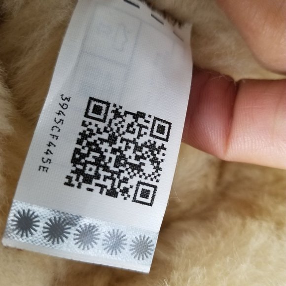 UGG over the knee Bailey button boots size 9 - Picture 15 of 16